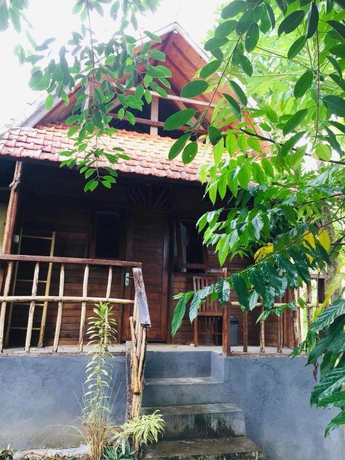 Echo Alam Nusa Lodge Ped Exterior photo
